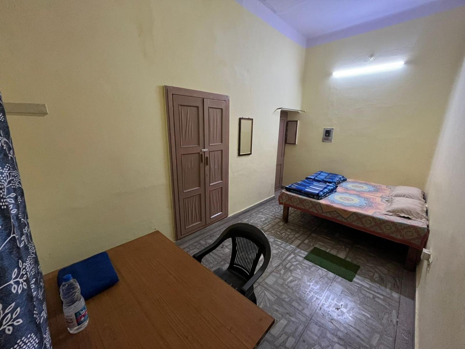 Vishwa Deva Homestay Bénarès Extérieur photo