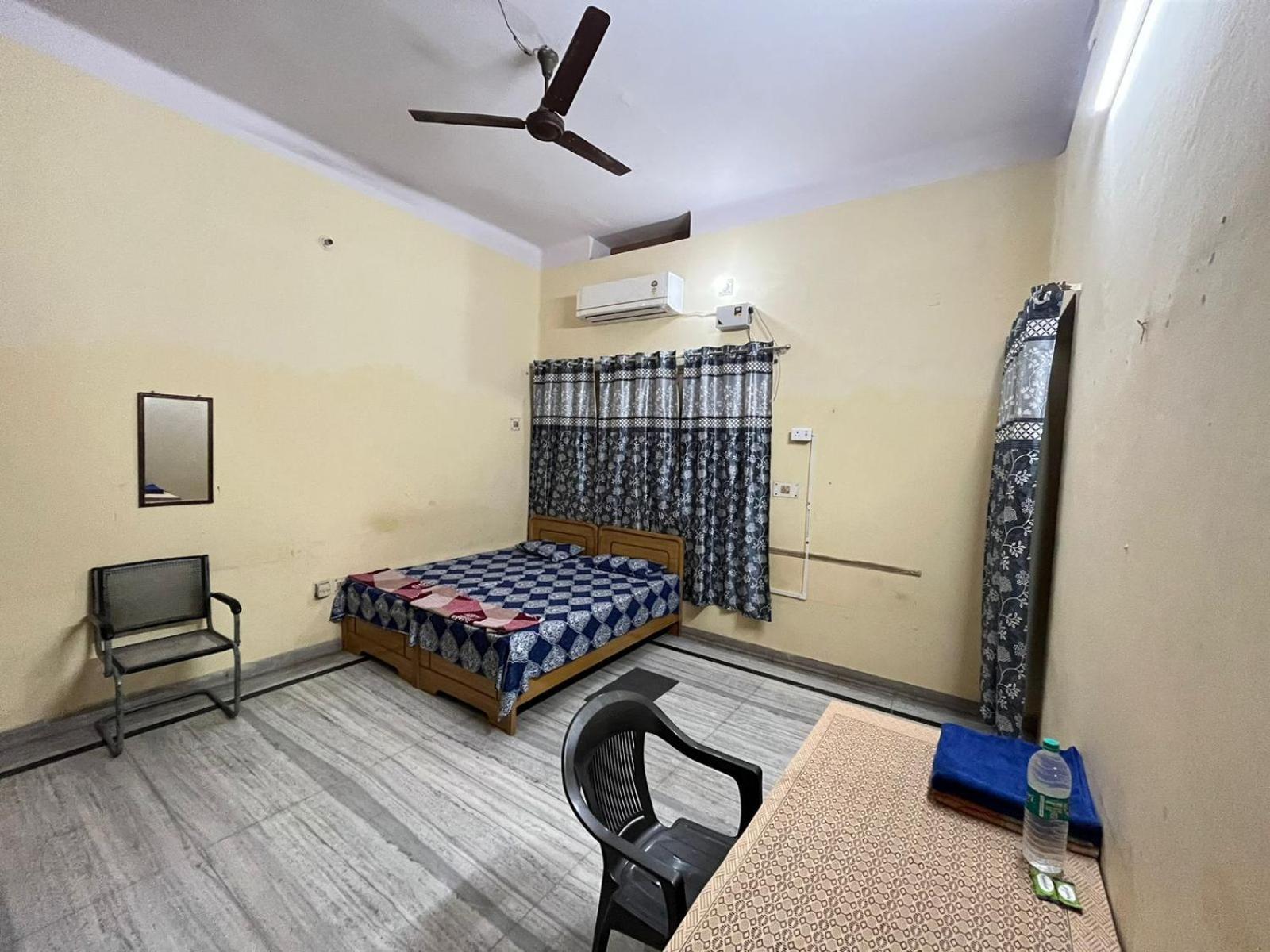 Vishwa Deva Homestay Bénarès Extérieur photo