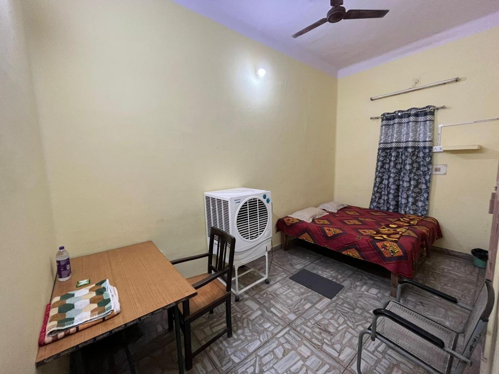 Vishwa Deva Homestay Bénarès Extérieur photo